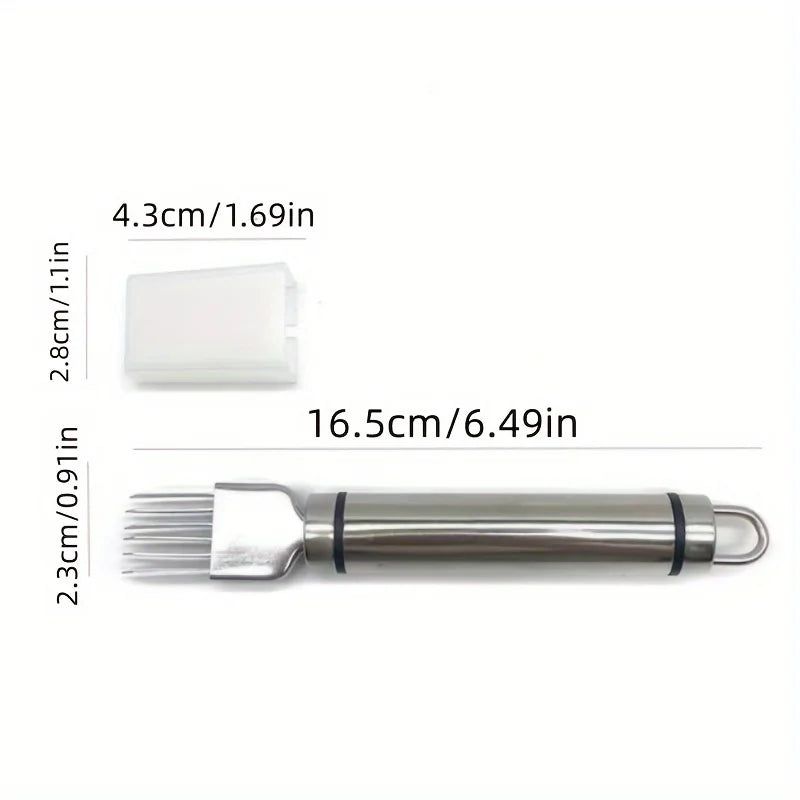 Compact stainless steel scallion cutter