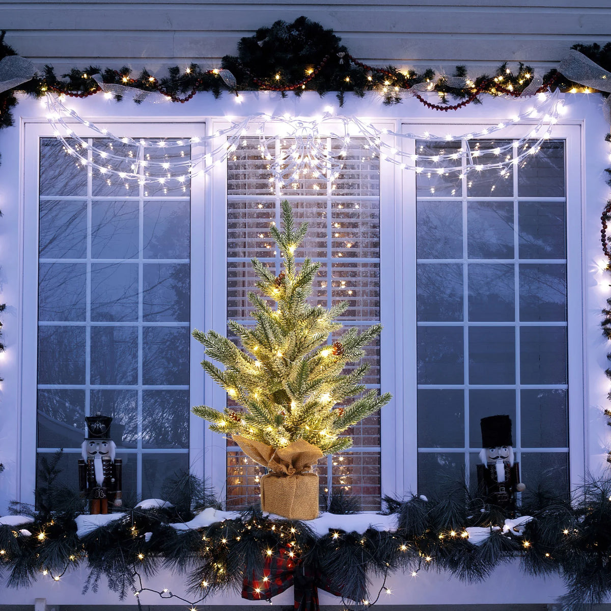 24 inch pre-lit tabletop Christmas tree - image 4
