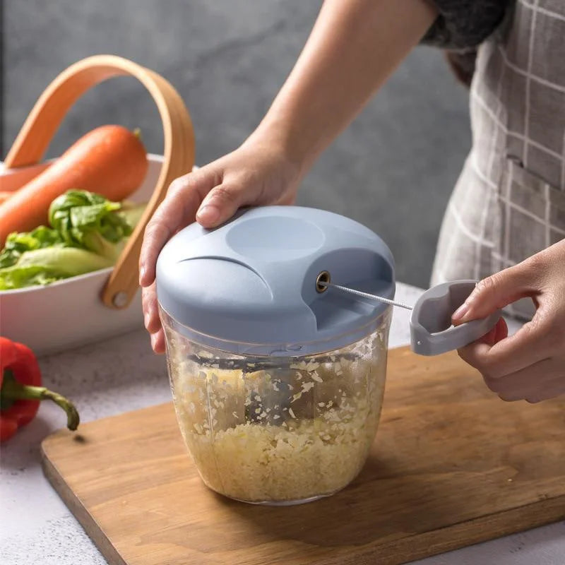 Rotating vegetable and onion cutter