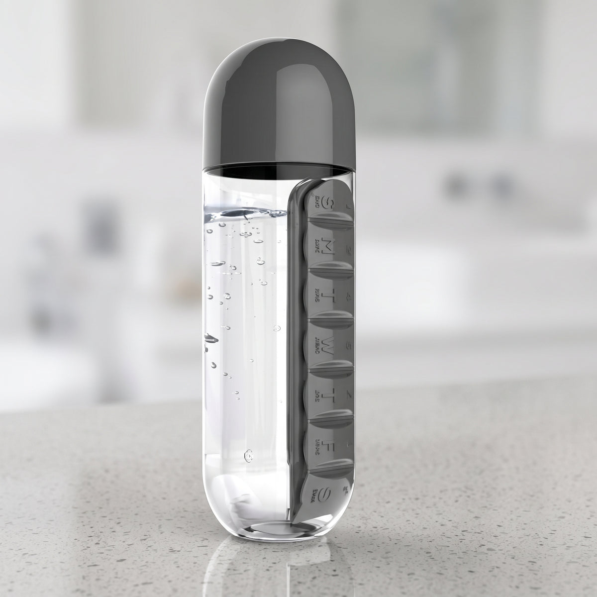 2-in-1 600ml black water bottle with seven compartment pill organizer