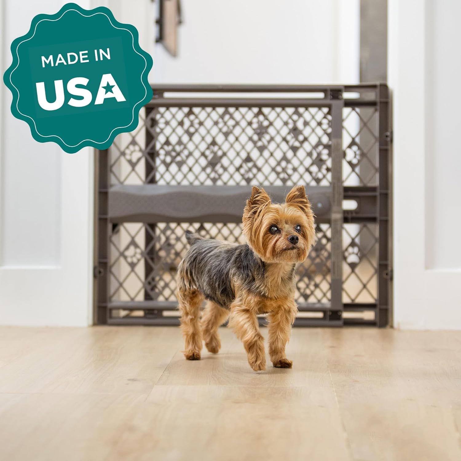 Expandable Pet Gate for Dogs 26-40" Wide Portable Gate