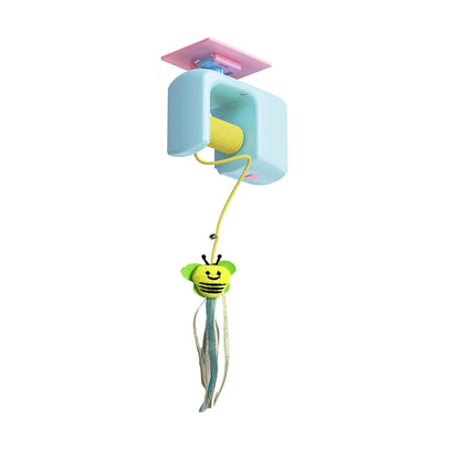 Hanging retractable string cat toy keeps pets busy