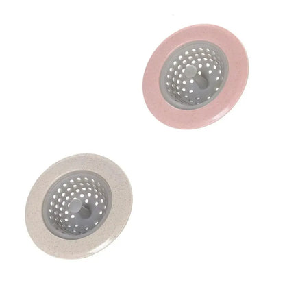 Silicone sink strainer fits standard drains