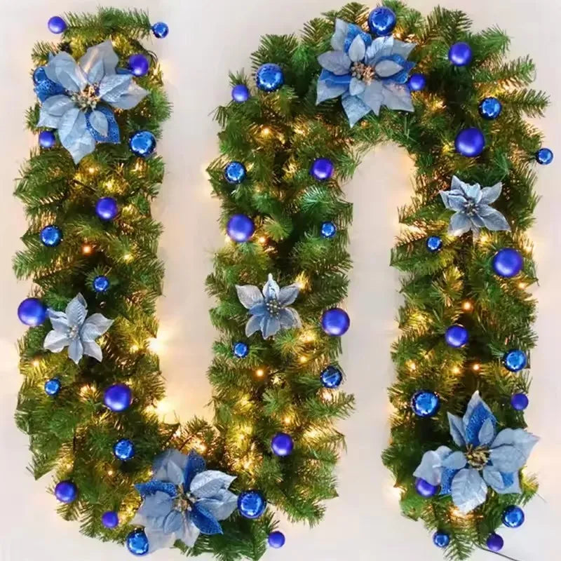 2.7m LED Christmas garland with lanterns