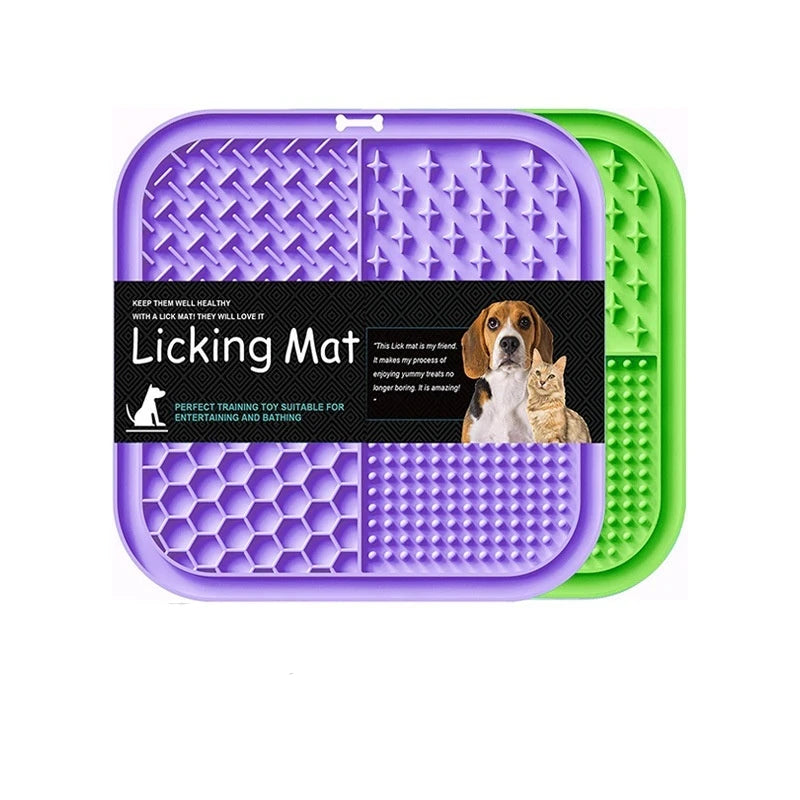4-section silicone lick mat for dogs and cats
