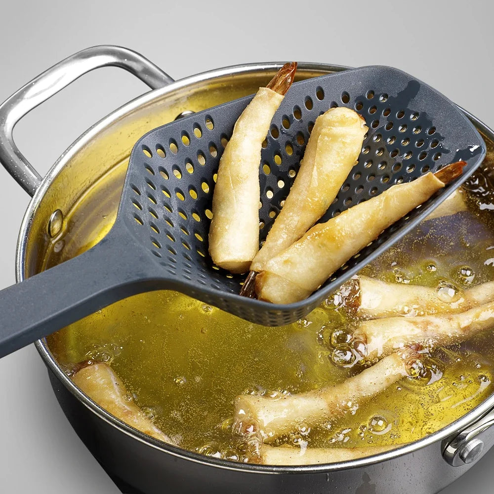 Heat-resistant kitchen strainer scoop