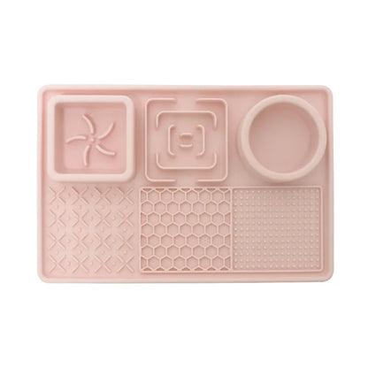 Green silicone slow feeder