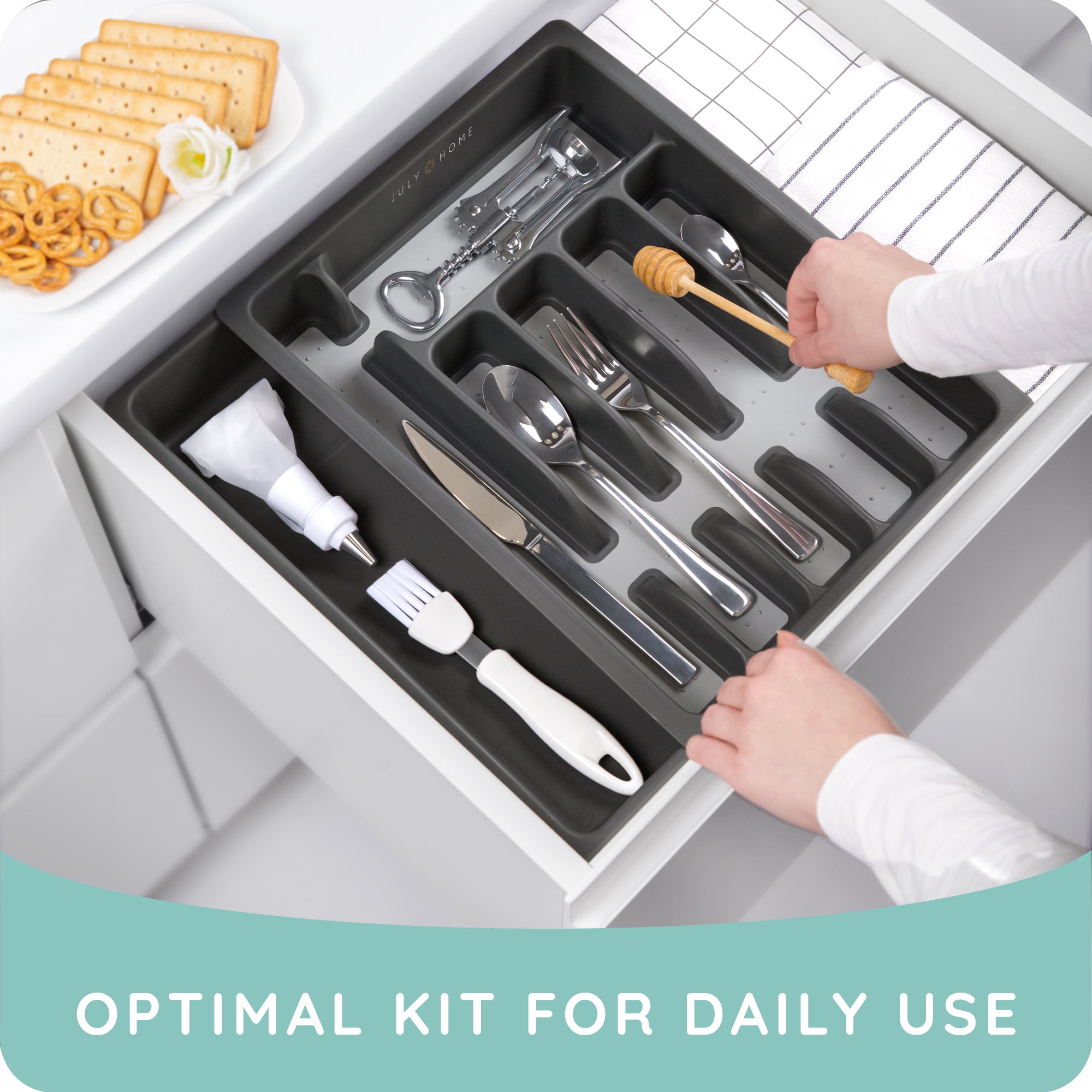 Expandable Plastic Kitchen Drawer Organizer for Silverware & Utensils, Cutlery Tray with Grooved Dividers